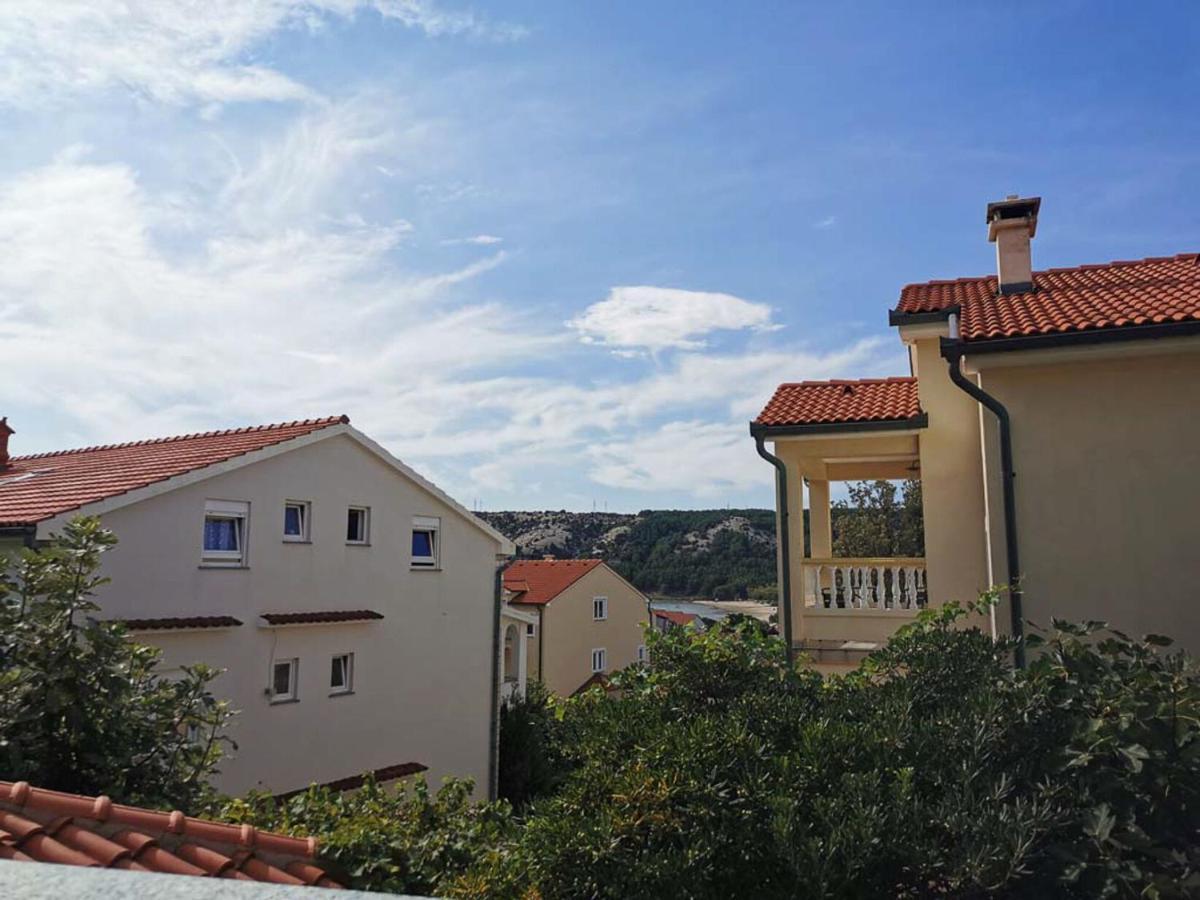 Apartments Miranda Lopar Eksteriør bilde